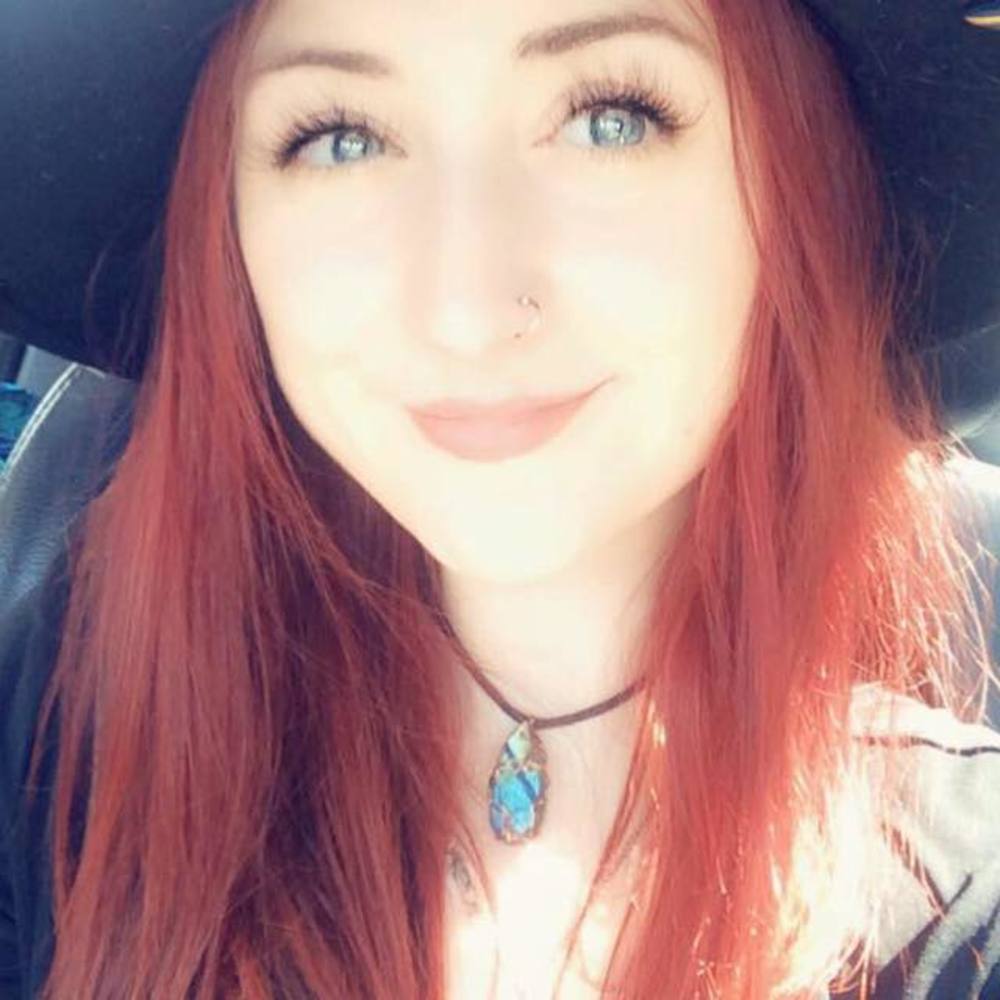 Meet your Posher, Macy